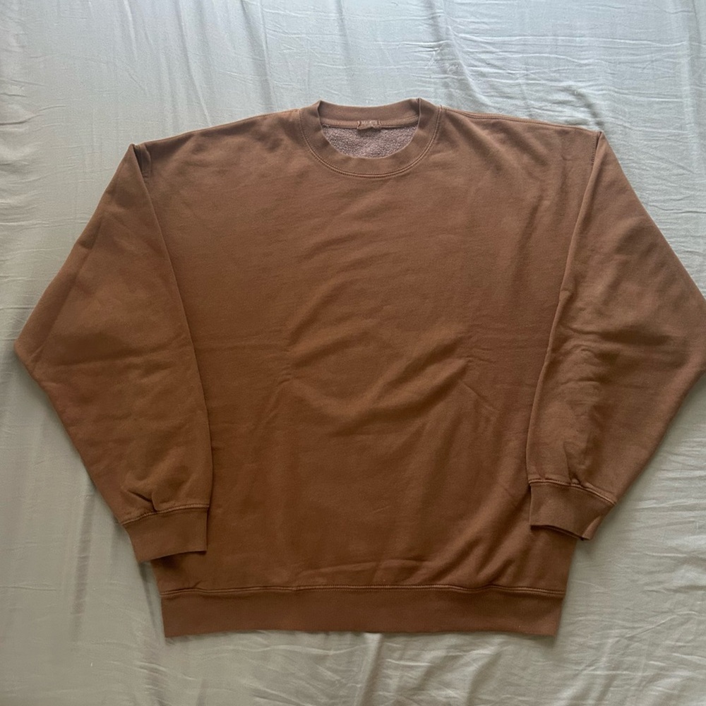 Brandy Melville Brown Crewneck